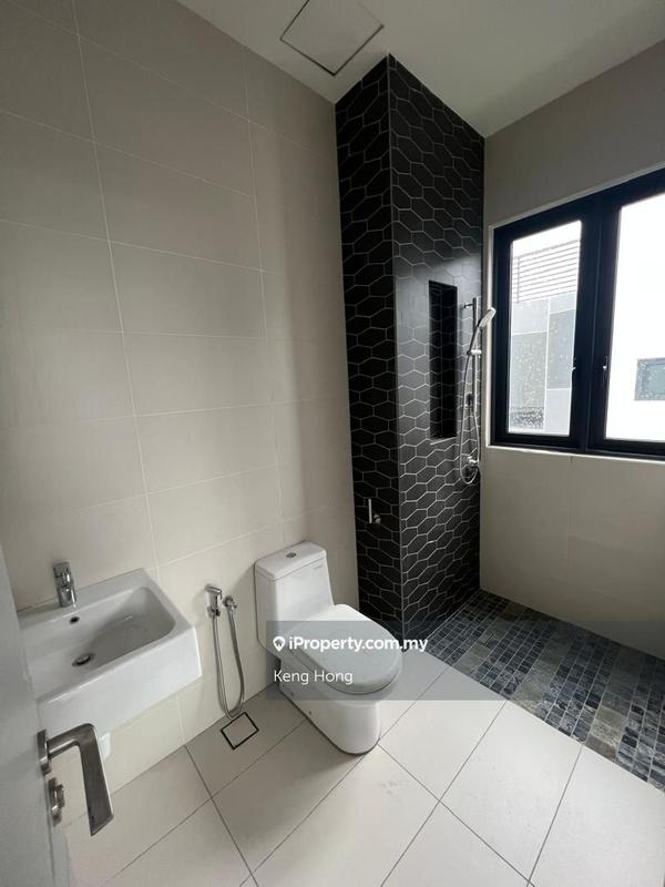 Bungalow House for Sale in Vila Elemen, Shah Alam by Keng Hong - iProperty.com.my