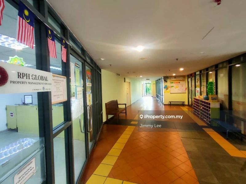 For Sale - Perdana Exclusive