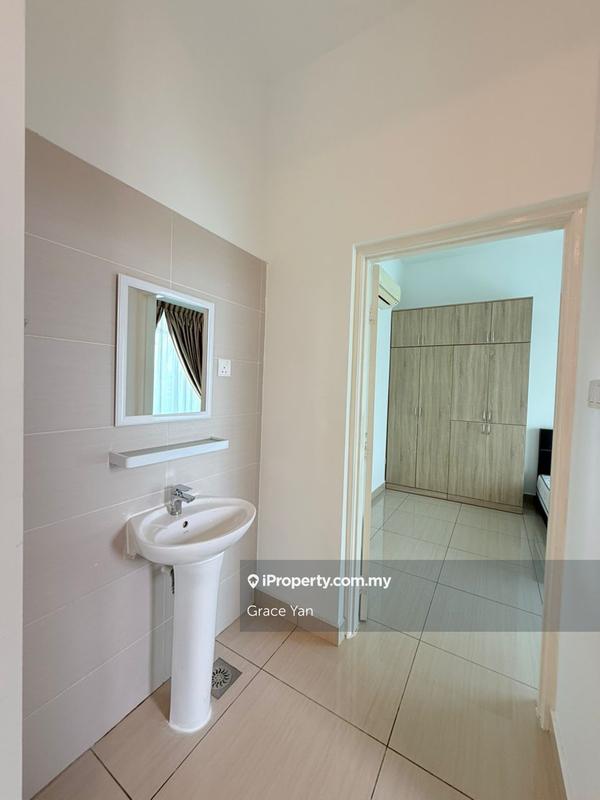 For Rent - Manhattan