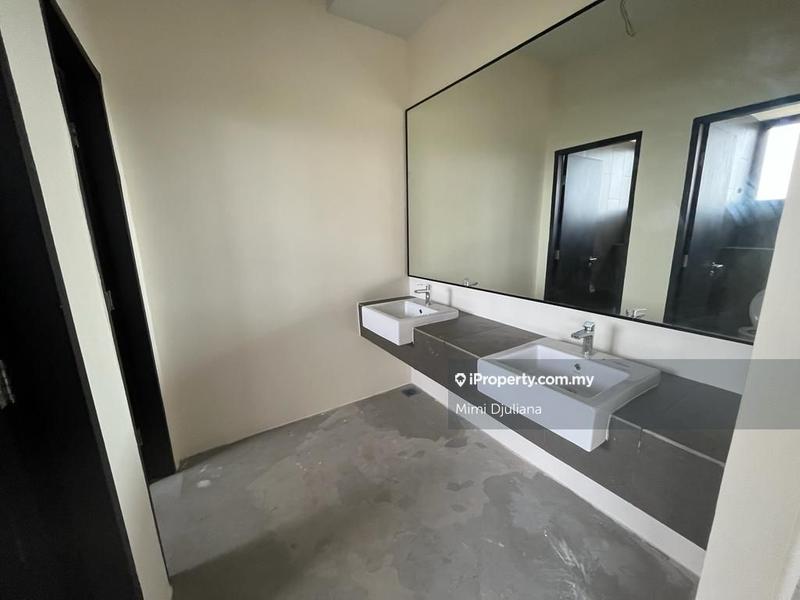 Ruang-Niaga untuk Dijual di Cyberjaya, Cyberjaya oleh Mimi Djuliana - iProperty.com.my