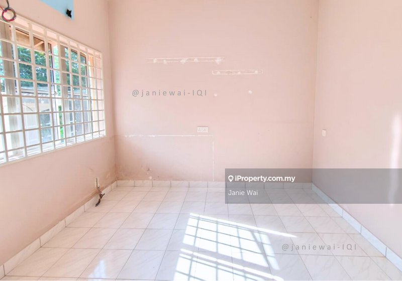 Rumah Berangkai 2 Tingkat untuk Dijual di Taman Merpati, Seremban oleh Janie Wai - iProperty.com.my