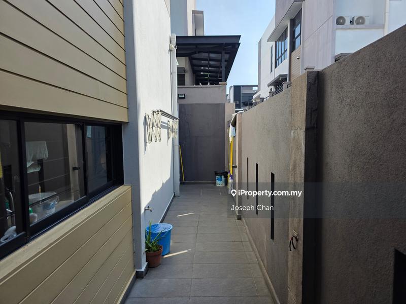 Rumah Teres 2-Tingkat untuk Dijual di Taman Cahaya Alam, Shah Alam oleh Joseph Chan - iProperty.com.my