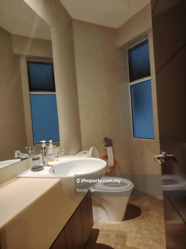 For Sale - 9 Bukit Utama Condominium