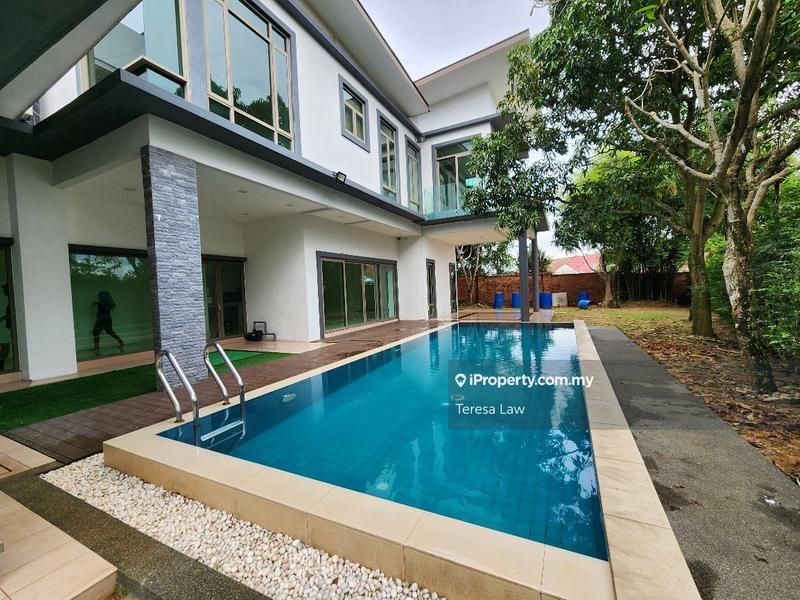 Bungalow House for Sale in Bukit Gita Bayu, Seri Kembangan by Teresa Law - iProperty.com.my