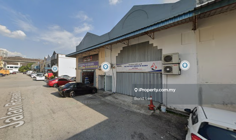 For Rent - Bandar Puchong Jaya 1.5 Storey Factory For Rent Bandar Puteri