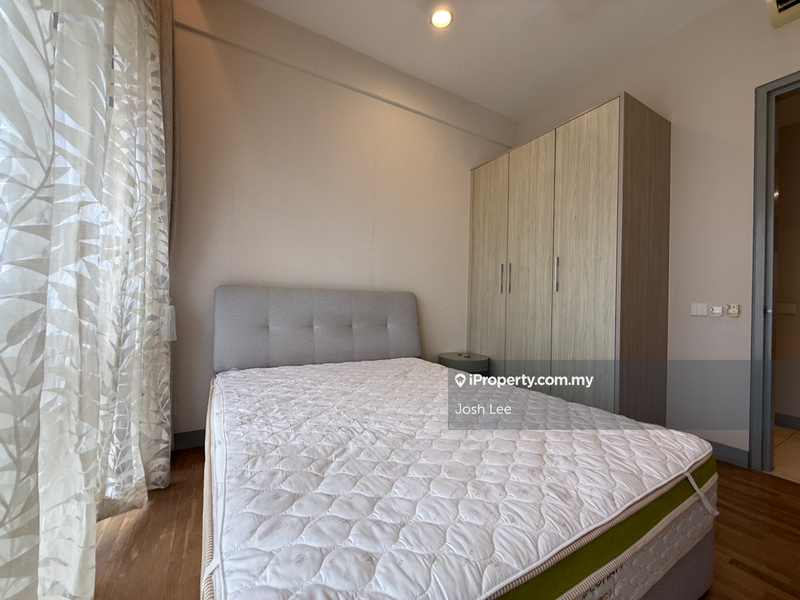 Kediaman Servis untuk Dijual di Reflection Residences oleh Josh Lee - iProperty.com.my