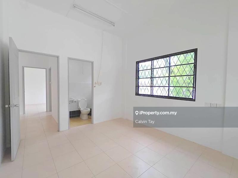 Semi-Detached House for Sale in Kuching, Sarawak by Calvin Tay - iProperty.com.my