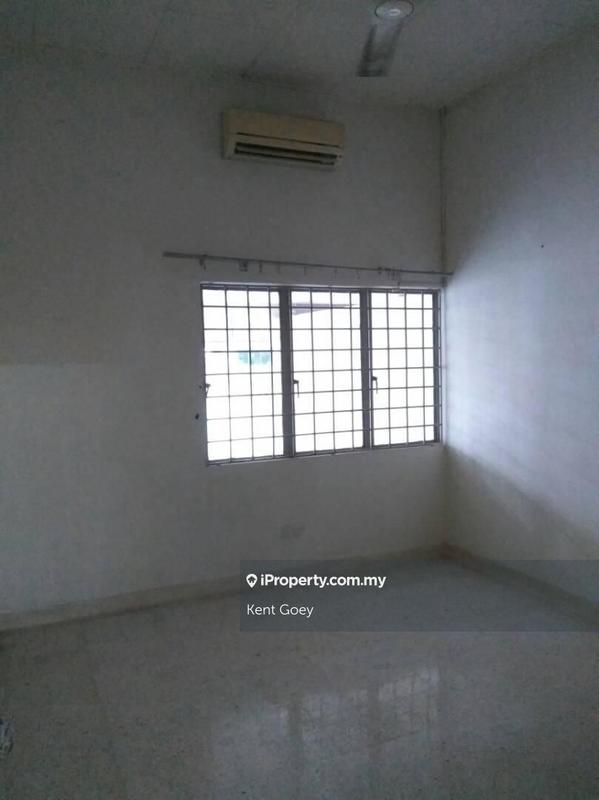 1.5-storey Terraced House for Sale in Taman Sri Melati, Selayang by Kent Goey - iProperty.com.my