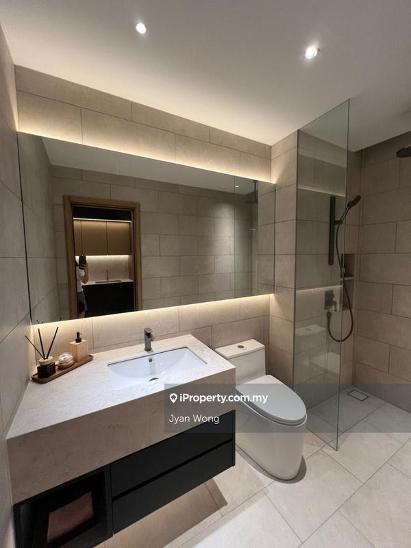 For Sale - Armani Hallson KLCC