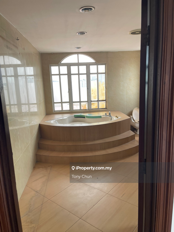 Bungalow House for Sale in Bandar Baru Sri Petaling, Sri Petaling by Tony Chun - iProperty.com.my