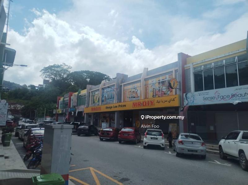 For Sale - 2 Storeys Shoplot @ Pusat Perniagaan Raub Pahang