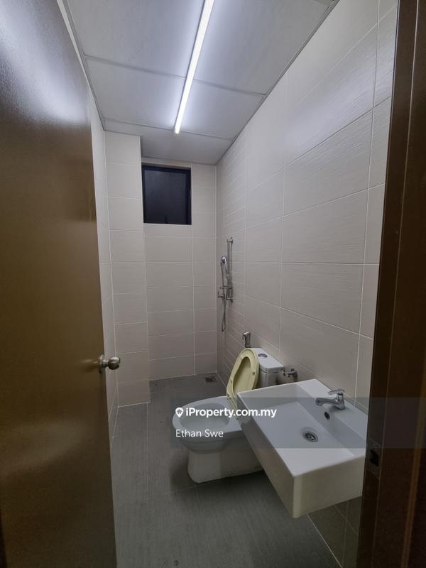 Kediaman Servis untuk Dijual di Putra One Residence oleh Ethan Swe - iProperty.com.my