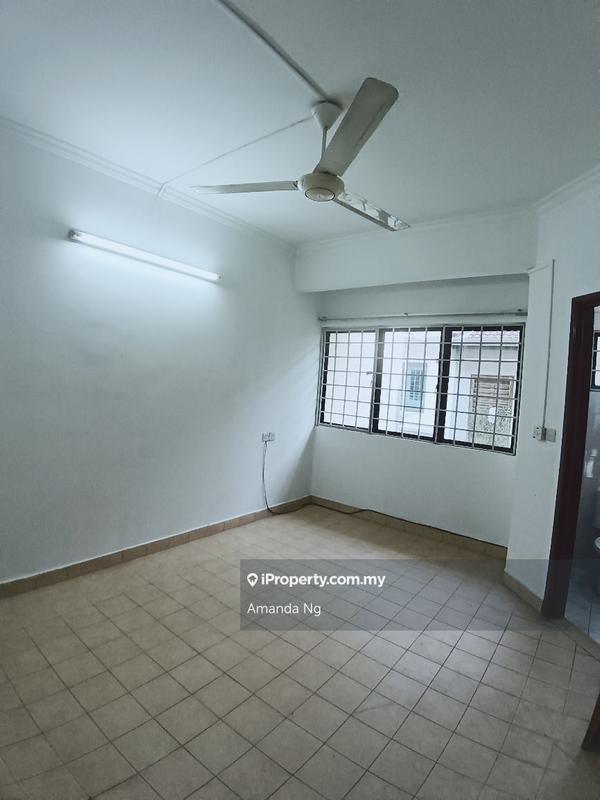 Rumah Berangkai 2.5 Tingkat untuk Disewa di BU6 @ Bandar Utama, Bandar Utama oleh Amanda Ng - iProperty.com.my