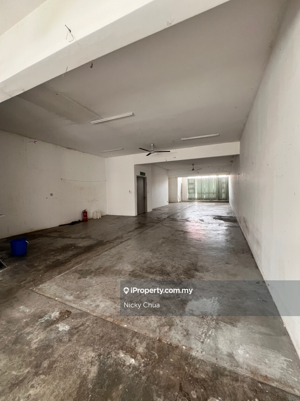 Shop for Rent in Metro Sendayan Shop Lot Hot Area in Seremban, Bandar Sri Sendayan by Nicky Chua - iProperty.com.my