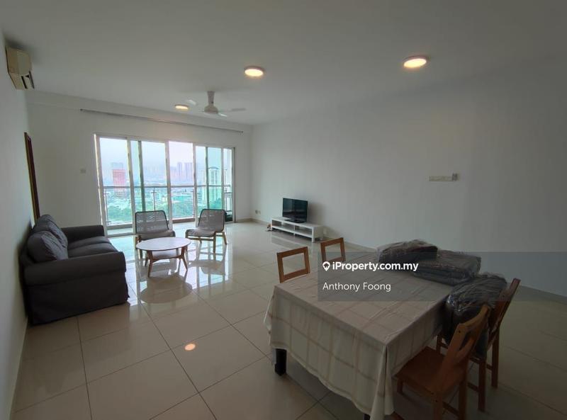 For Sale - Sri Putramas III / Royal Regent