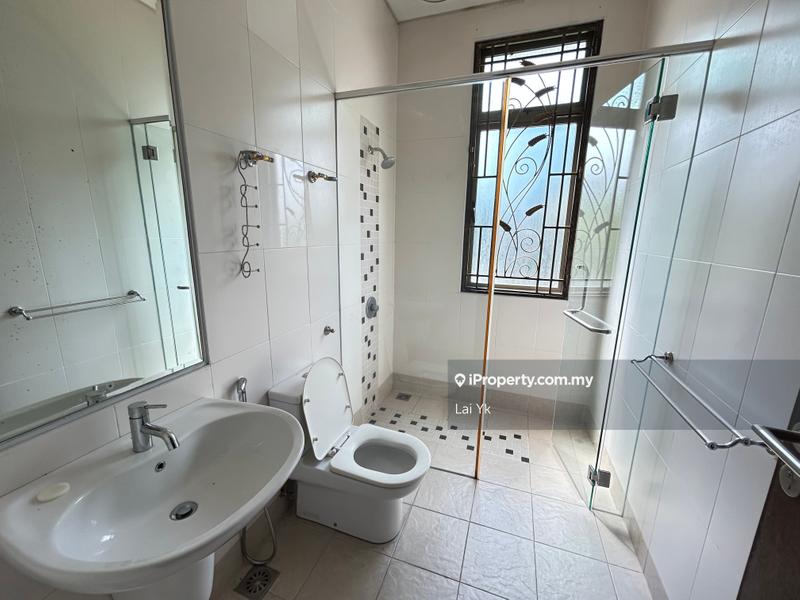 Bungalow House untuk Dijual di Seksyen U1, Glenmarie oleh Lai Yk - iProperty.com.my