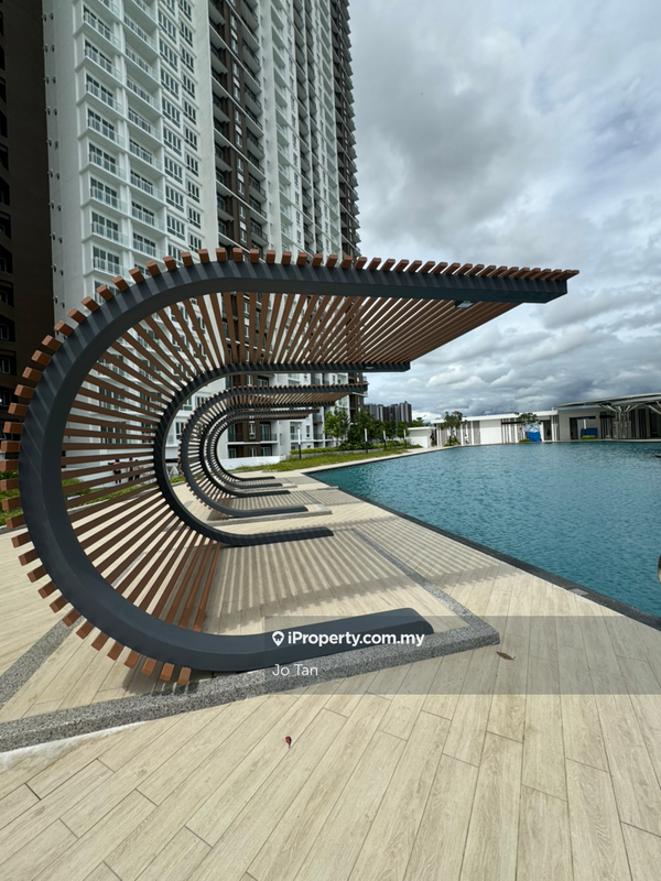 For Sale - d'Brightton