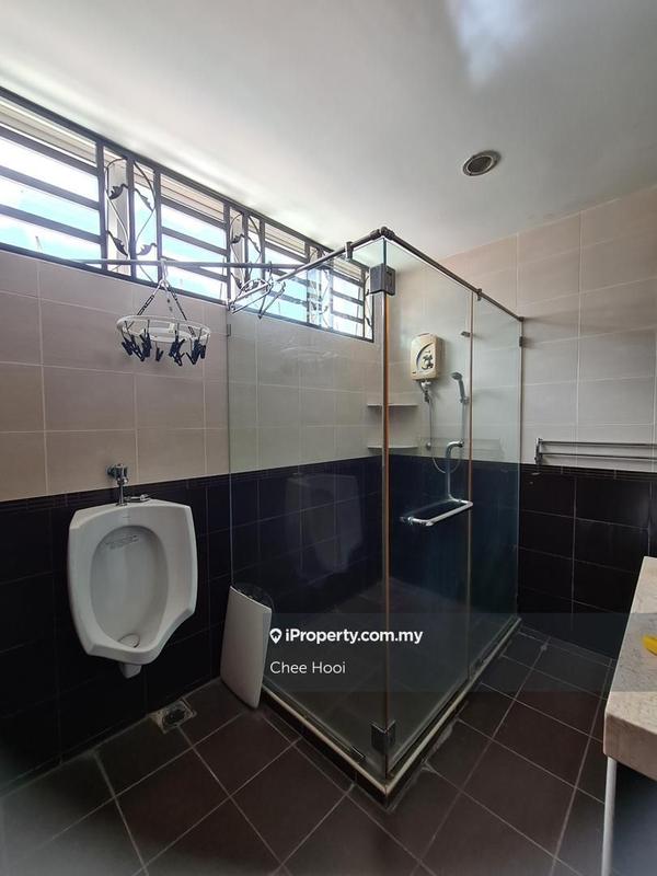 Bungalow House for Sale in Pulau Tikus, George Town by Chee Hooi - iProperty.com.my