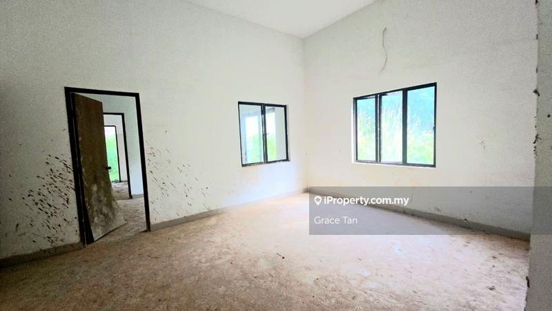 Bungalow House for Sale in Taman Equine, Seri Kembangan by Grace Tan - iProperty.com.my
