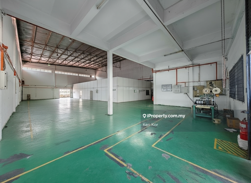 For Sale - Desa Cemerlang