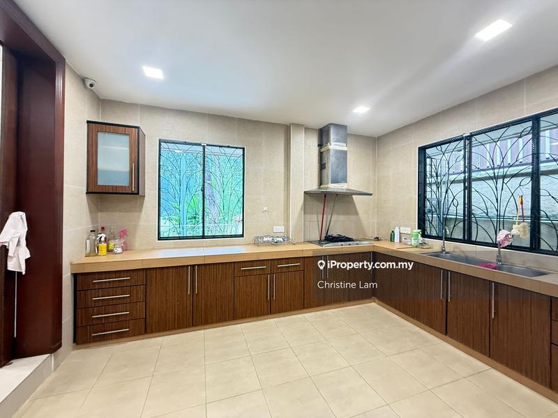 Rumah Berkembar untuk Dijual di Kota Kemuning, Shah Alam oleh Christine Lam - iProperty.com.my