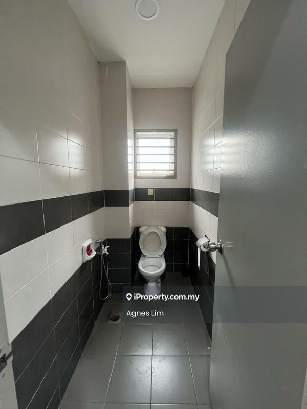 Shop / Office for Rent in Bandar Bukit Raja, Klang by Agnes Lim - Bathroom - iProperty.com.my