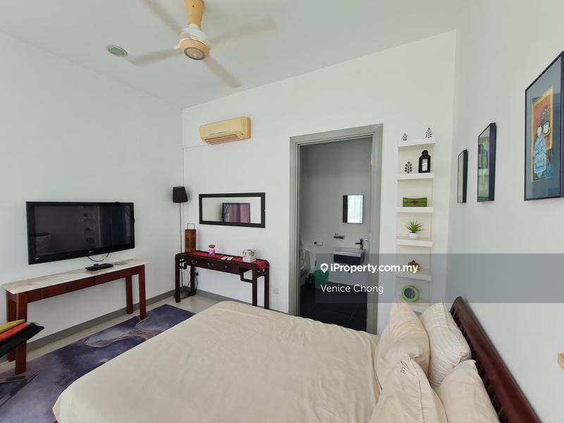 Bungalow House for Sale in Mines Resort City, Seri Kembangan by Venice Chong - iProperty.com.my