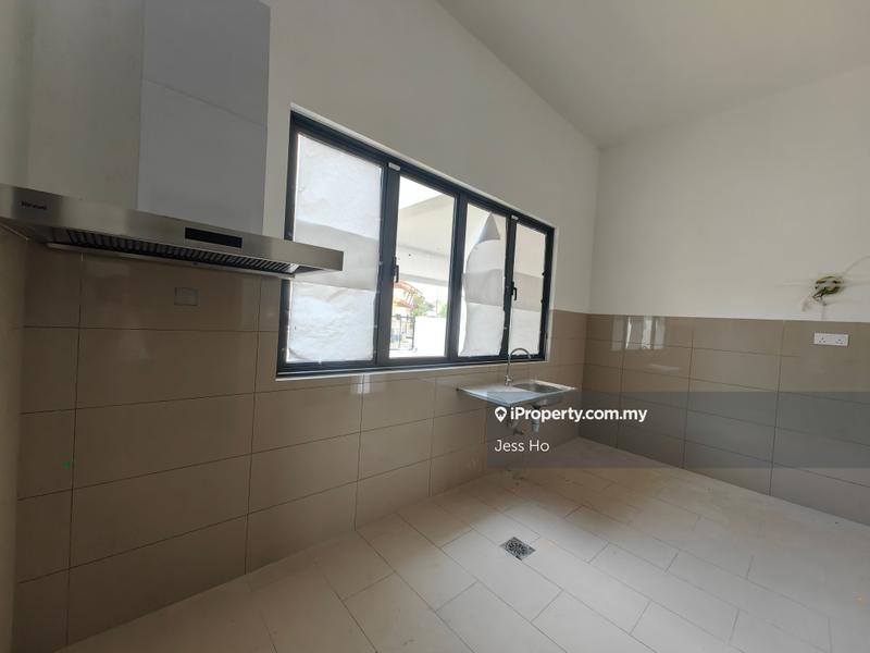 Rumah Berkembar untuk Dijual di Bandar Kinrara Seksyen 1, Bandar Kinrara oleh Jess Ho - iProperty.com.my