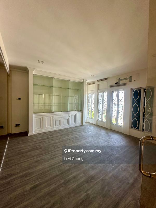 Banglo untuk Dijual di Taman Medan Bercham, Ipoh oleh Levi Chong - iProperty.com.my