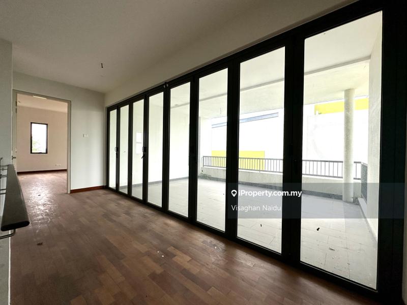 Bungalow House for Sale in Bandar Country Homes, Rawang by Visaghan Naidu - iProperty.com.my