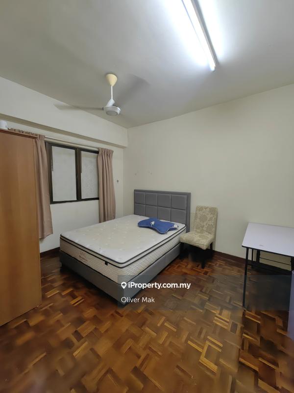 Condominium for Sale in Vista Komanwel A by Oliver Mak - iProperty.com.my