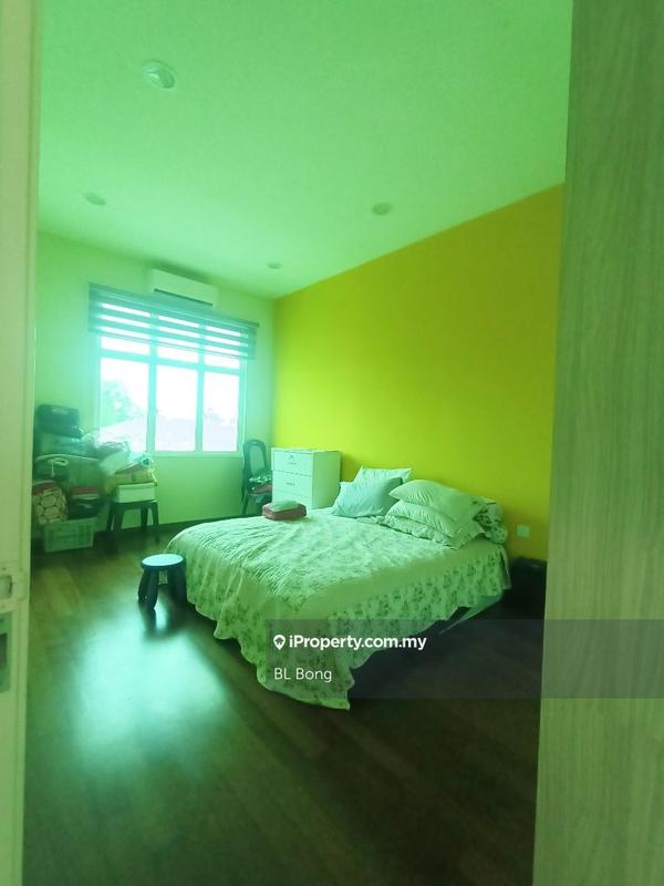 Rumah Berkembar untuk Dijual di Taman Saujana Height, Bukit Katil oleh BL Bong - iProperty.com.my