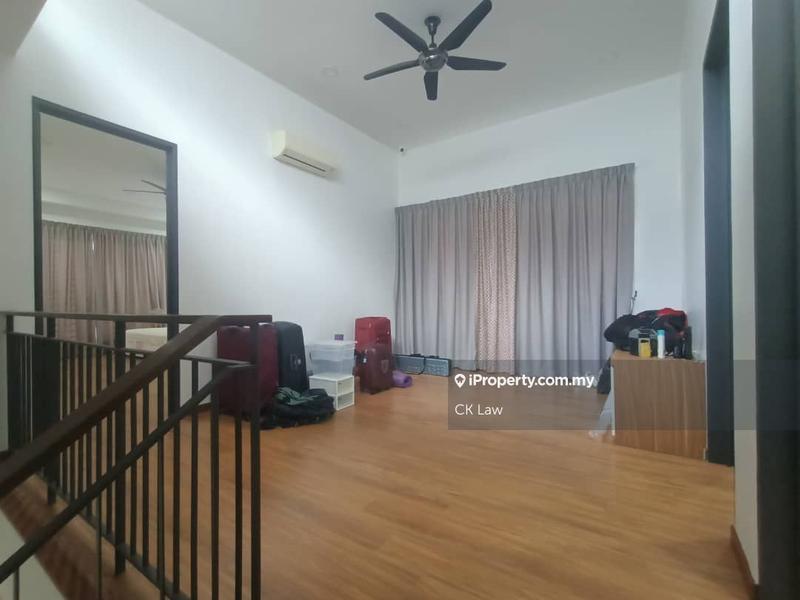 Rumah Teres 2-Tingkat untuk Dijual di Kajang East, Semenyih oleh CK Law - iProperty.com.my