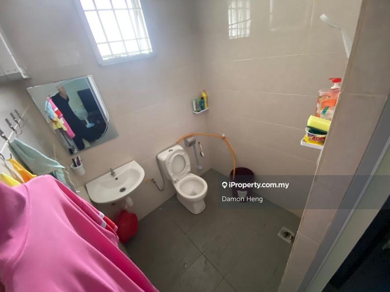 Semi-Detached House for Sale in Corner 3Storey Semi-D Tiara Villa Taman United, Jalan Klang Lama (Old Klang Road) by Damon Heng - iProperty.com.my