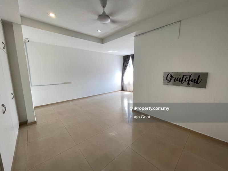 Banglo untuk Dijual di Country Heights, Kajang oleh Hugo Gooi - iProperty.com.my