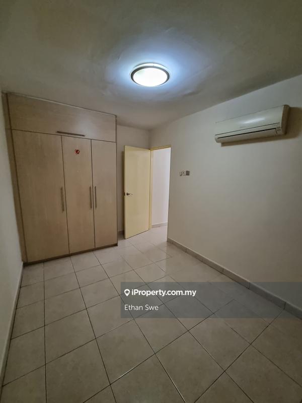 Condominium for Sale in Casa Prima Condominium by Ethan Swe - iProperty.com.my