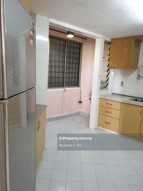 Condominium for Sale in Pantai Panorama Condominiums by Nicholas C Tan - iProperty.com.my