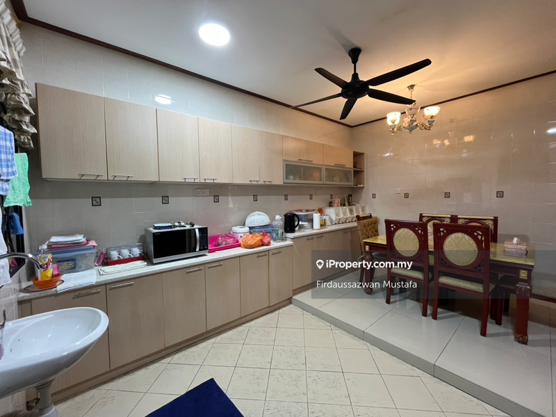 Rumah Berkembar untuk Dijual di Seksyen 27, Shah Alam oleh Firdaussazwan Mustafa - iProperty.com.my