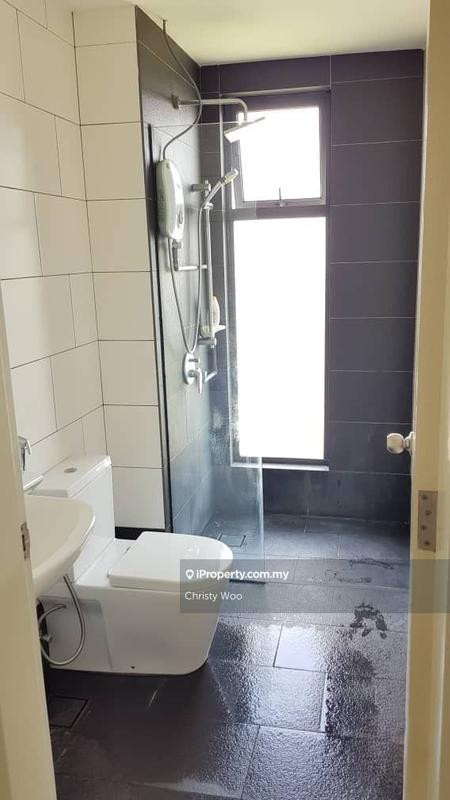 Service Residence for Sale in Univ 360 Place by Christy Woo - iProperty.com.my
