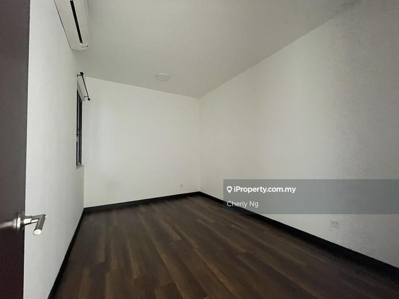 For Sale - Symphony Tower (Menara Simfoni)