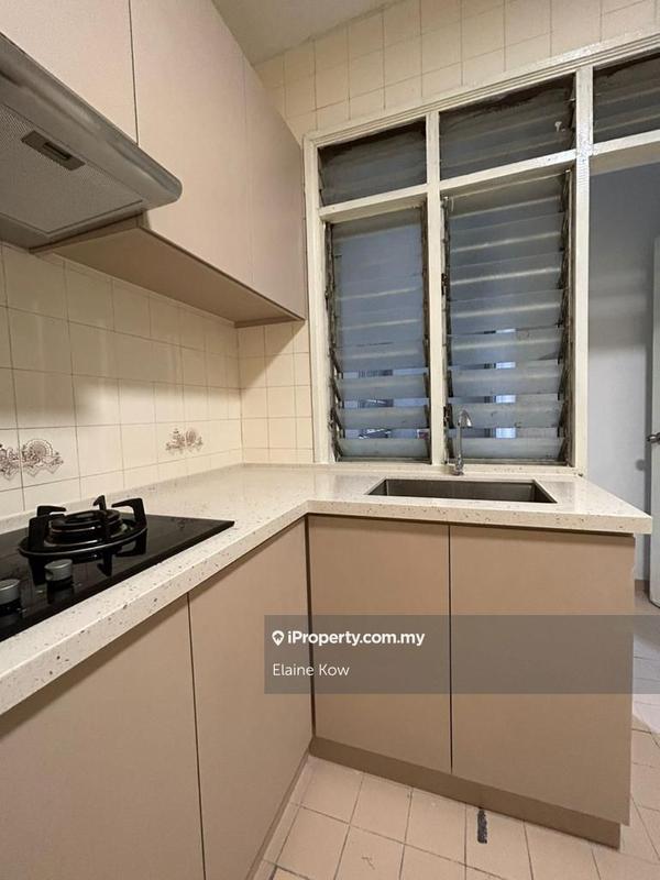 Condominium for Sale in University Tower by Elaine Kow - iProperty.com.my