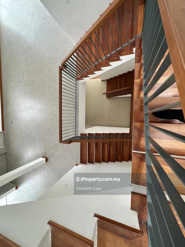 Semi-Detached House for Sale in The Estana 32, Kota Damansara by Vincent Liaw - iProperty.com.my