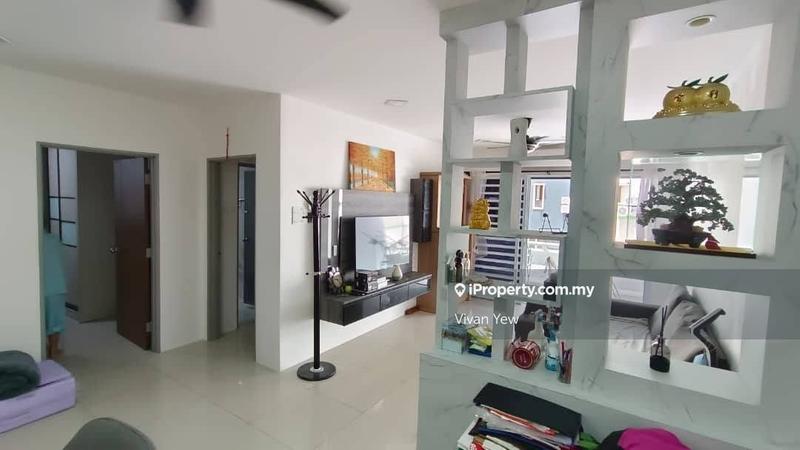 For Sale - Manhattan Condominium