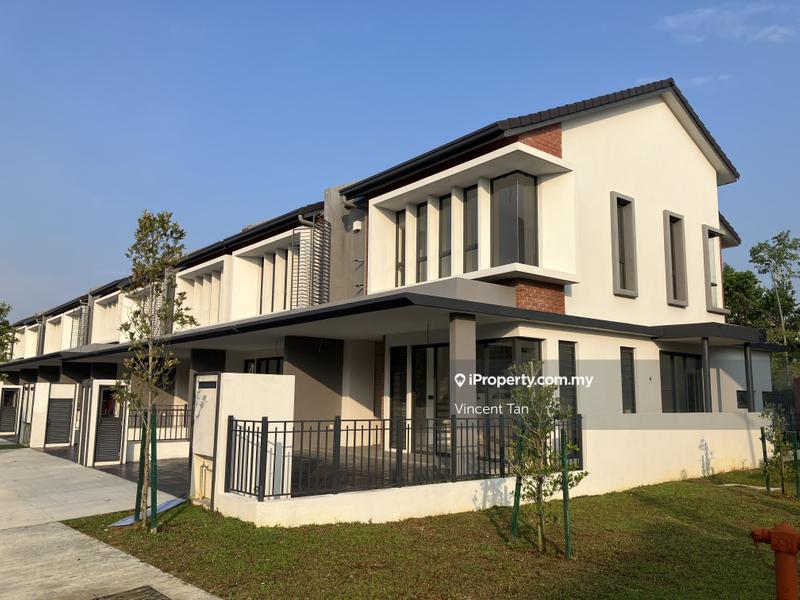 2-storey Terraced House for Sale in ELMINA ILHAM Residence East Garden West Valley, Shah Alam by Vincent Tan - iProperty.com.my