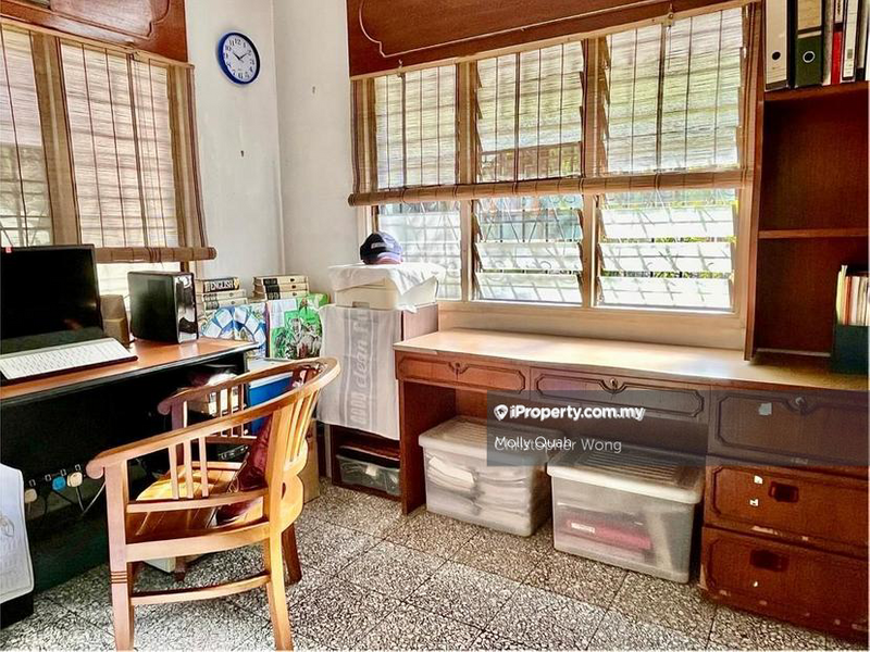 Bungalow House for Sale in Taman Universiti Ss3, Petaling Jaya by Molly Quah - iProperty.com.my