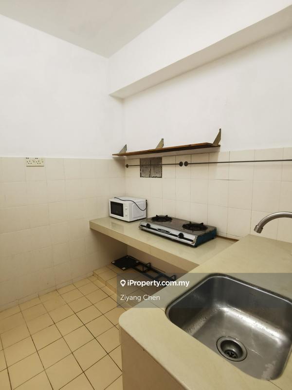 Kediaman Servis untuk Dijual di Avelon Tower @ Plaza Medan Putra oleh Ziyang Chen - iProperty.com.my