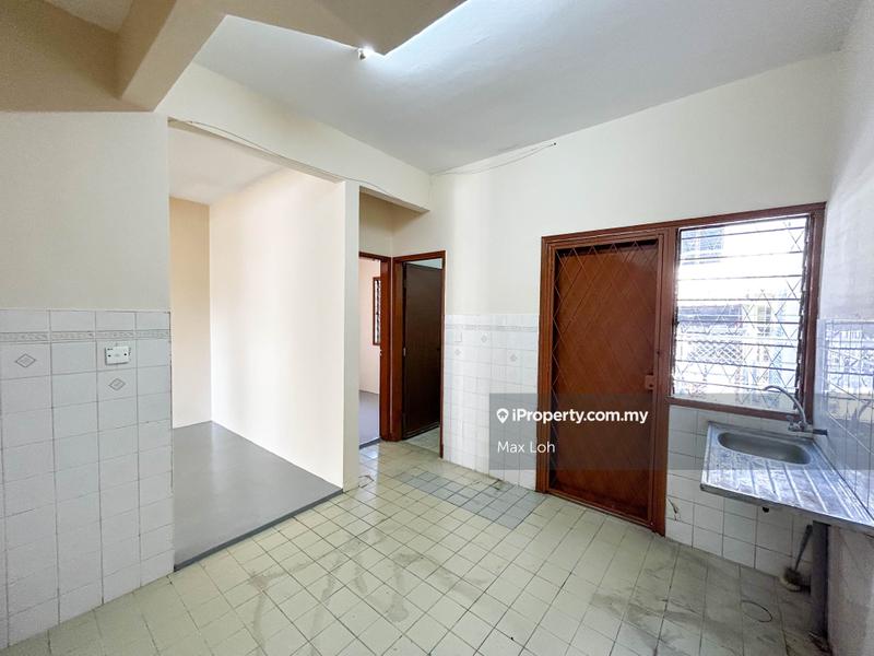 Rumah Berangkai 2 Tingkat untuk Dijual di Usj 6, Subang Jaya oleh Max Loh - iProperty.com.my