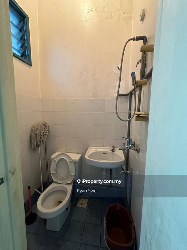 Rumah Berangkai 2.5 Tingkat untuk Dijual di Bandar Sri Damansara, Selangor oleh Ryan Swe - iProperty.com.my