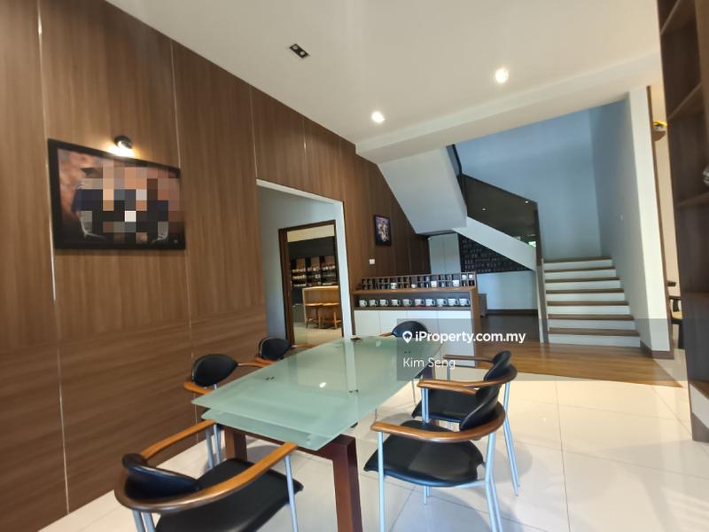 Semi-Detached House for Sale in Taman Kluang Indah CORNER LOT(绿园）, Kluang by Kim Seng - iProperty.com.my