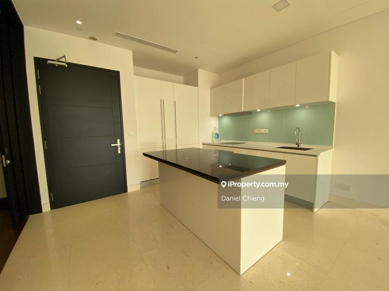 For Sale - Banyan Tree Signatures